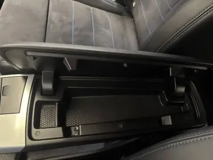 Photo 32 BMW X1 i eDrive20 204ch BVA