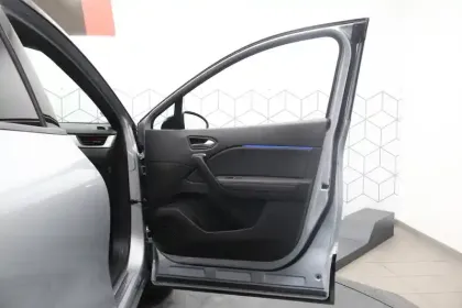 Photo 5 Renault Captur  mild hybrid 160 EDC