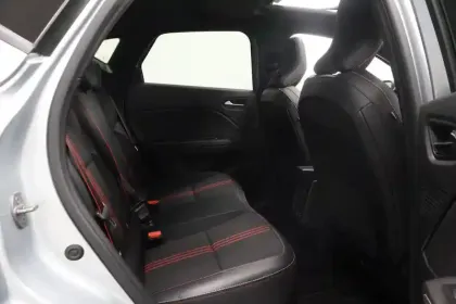 Photo 7 Renault Captur  mild hybrid 160 EDC