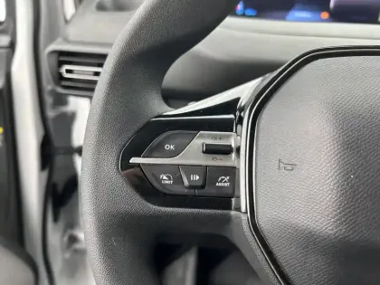 Photo 43 Peugeot Partner  FOURGON M 650 KG BLUEHDI 130 S&S EAT8