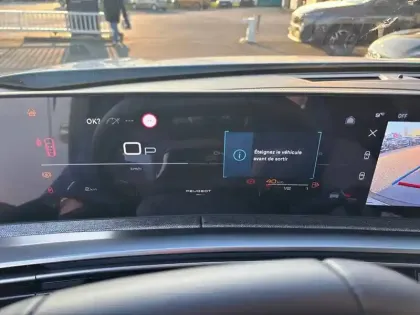 Photo 49 Peugeot 3008  Hybrid 145 e-DCS6