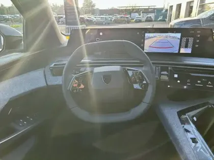 Photo 8 Peugeot 3008  Hybrid 145 e-DCS6