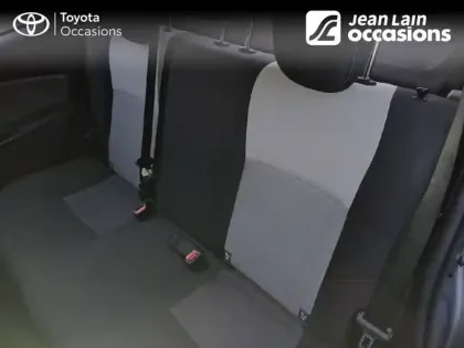 Photo 16 Toyota Yaris  70 VVT-i