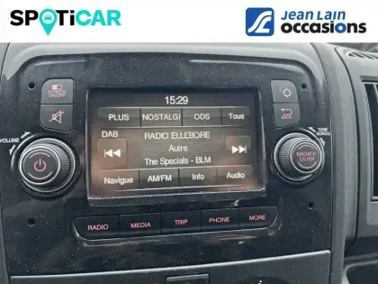 Photo 18 Citroën Jumper  TOLE 30 L1H1 BLUEHDi 120 S&S BVM6