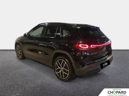 Photo 6 Mercedes EQA  350 4Matic