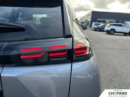 Photo 92 Peugeot 2008  Hybrid 145 e-DCS6