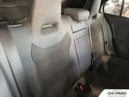 Photo 18 Mercedes Classe A  200 d 8G-DCT