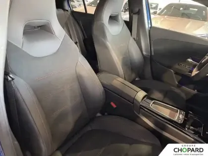 Photo 10 Mercedes Classe A  200 d 8G-DCT