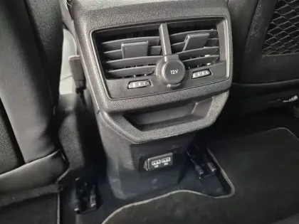 Photo 20 Peugeot 3008  Hybrid 225 e-EAT8