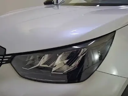 Photo 15 Peugeot 2008  PureTech 130 S&S EAT8