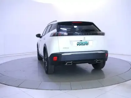 Photo 6 Peugeot 2008  PureTech 130 S&S EAT8