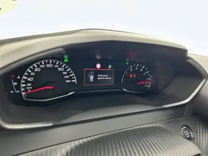 Photo 31 Peugeot 208 Gén. II Ph1 NG Allure 5