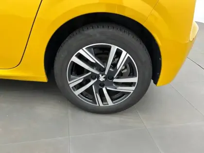 Photo 34 Peugeot 208 Gén. II Ph1 NG Allure 5