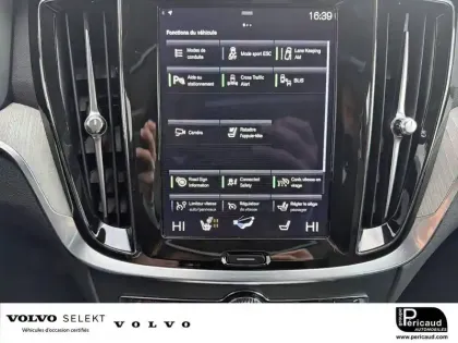 Photo 14 Volvo V60  B4 AWD 197 ch Geartronic 8