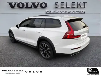 Photo 8 Volvo V60  B4 AWD 197 ch Geartronic 8