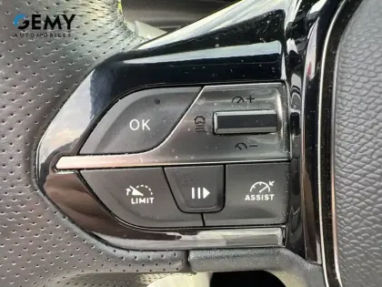 Photo 12 Peugeot 308  SW PureTech 130ch S&S EAT8