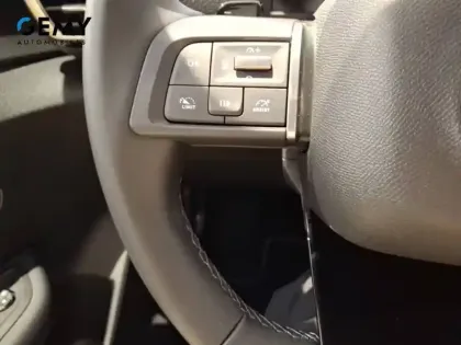 Photo 15 Citroën C4  Hybride 145 e-DCS6