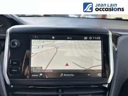 Photo 14 Peugeot 208  PureTech 110ch S&S EAT6