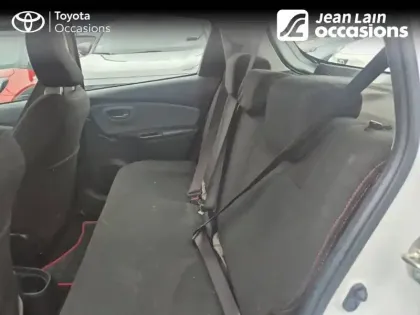 Photo 16 Toyota Yaris  69 VVT-i