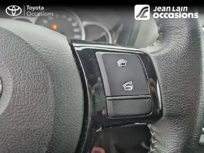 Photo 11 Toyota Yaris  69 VVT-i