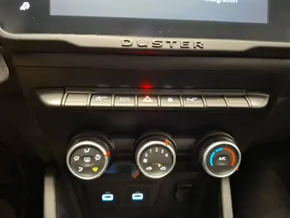 Photo 35 Dacia Duster  ECO-G 100 4x2