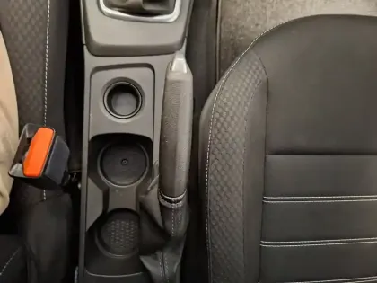 Photo 38 Dacia Duster  ECO-G 100 4x2