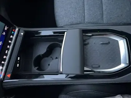 Photo 27 Renault Rafale  E-Tech full hybrid 200ch