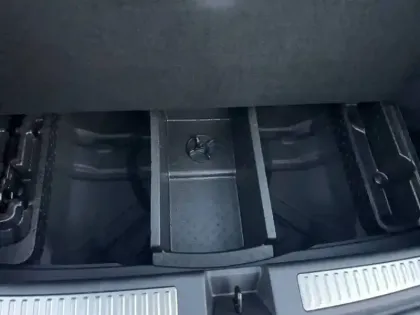 Photo 11 Renault Rafale  E-Tech full hybrid 200ch