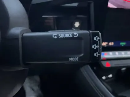 Photo 19 Renault Rafale  E-Tech full hybrid 200ch