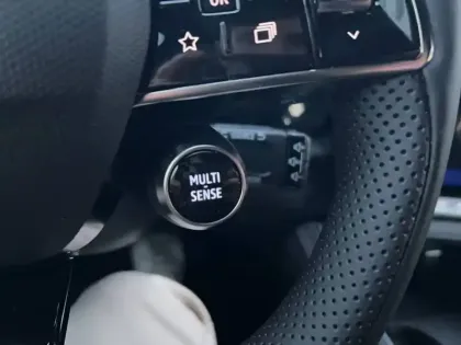 Photo 22 Renault Rafale  E-Tech full hybrid 200ch