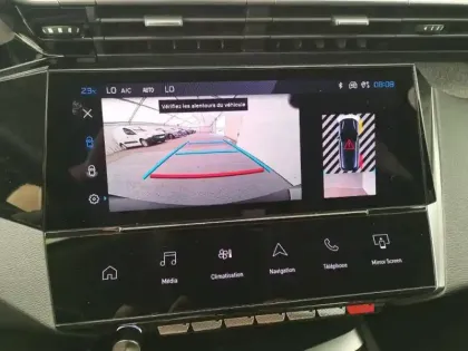 Photo 19 Peugeot 308  BlueHDi 130ch S&S EAT8