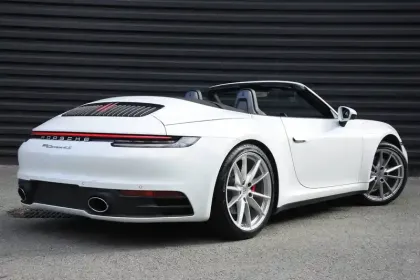 Photo 13 Porsche 911  Carrera 4S Cabriolet 3.0i 450 PDK