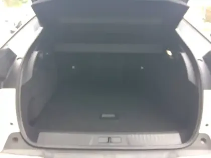 Photo 8 Peugeot 3008  Hybrid 145 e-DCS6