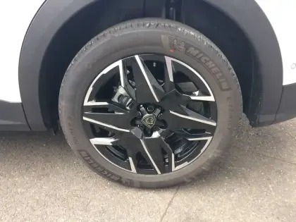 Photo 9 Peugeot 3008  Hybrid 145 e-DCS6