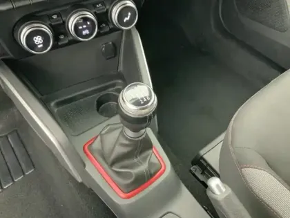 Photo 23 Dacia Duster  Blue dCi 115 4x2 SL Techroad