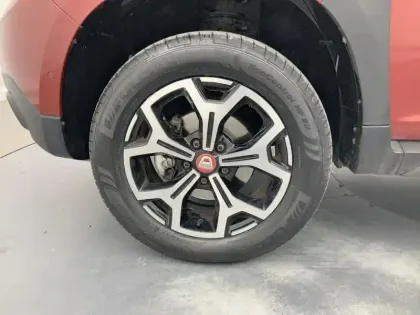 Photo 14 Dacia Duster  Blue dCi 115 4x2 SL Techroad