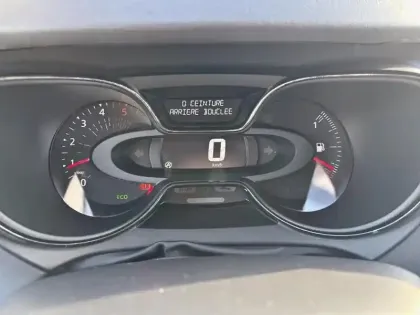 Photo 20 Renault Captur  dCi 90 Zen