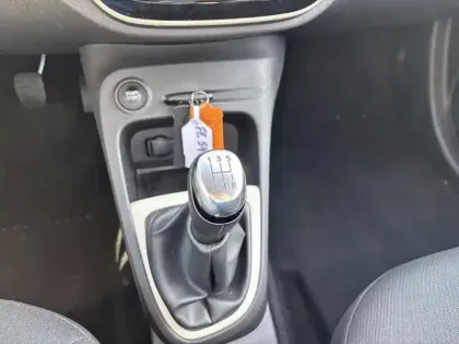 Photo 23 Renault Captur  dCi 90 Zen