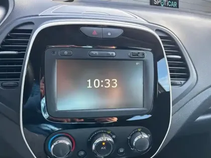 Photo 21 Renault Captur  dCi 90 Zen