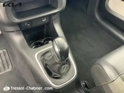 Photo 23 Citroën C3  PureTech 83 S&S BVM5 Shine