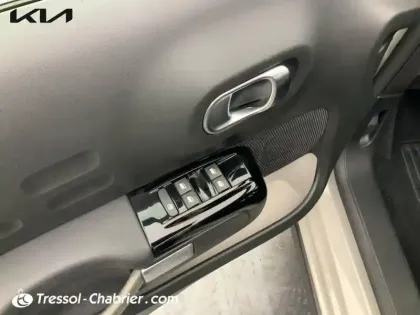 Photo 19 Citroën C3  PureTech 83 S&S BVM5 Shine