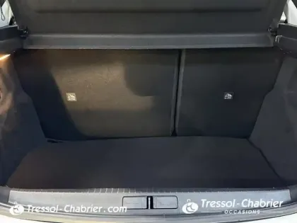 Photo 7 Opel Corsa  Electrique 136 ch & Batterie 50 kWh Edition