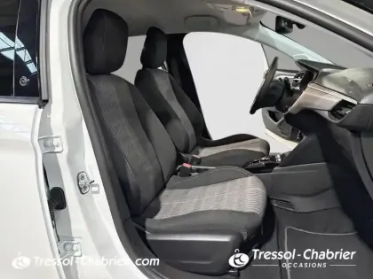 Photo 8 Opel Corsa  Electrique 136 ch & Batterie 50 kWh Edition