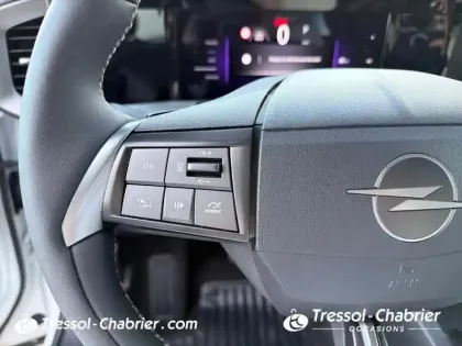 Photo 18 Opel Mokka  1.2 Turbo Hybrid 145 ch e-DCT6 Edition