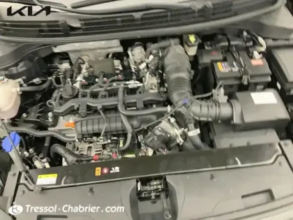 Photo 6 Kia Stonic  1.0 T-GDi 100 ch BVM6 GT Line