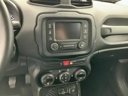 Photo 10 Jeep Renegade Gén. I Ph1 Brooklyn Edition 5