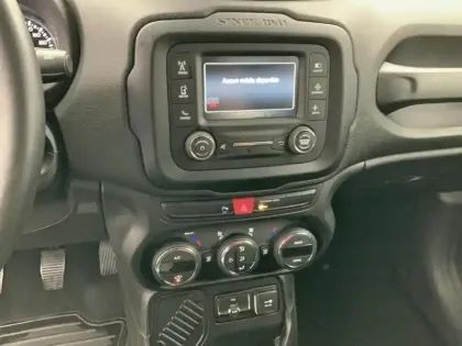 Photo 21 Jeep Renegade Gén. I Ph1 Brooklyn Edition 5