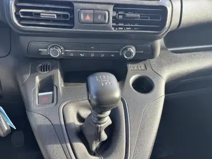 Photo 23 Peugeot Partner  FOURGON M 650 KG PURETECH 110 S&S BVM6