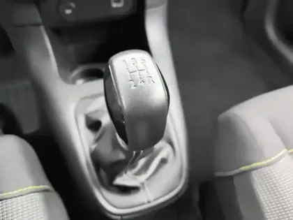 Photo 23 Citroën C3  PureTech 83 ch BVM5 Plus