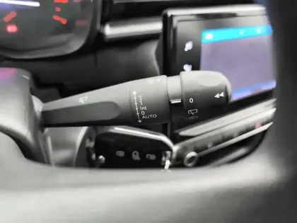 Photo 16 Citroën C3  PureTech 83 ch BVM5 Plus